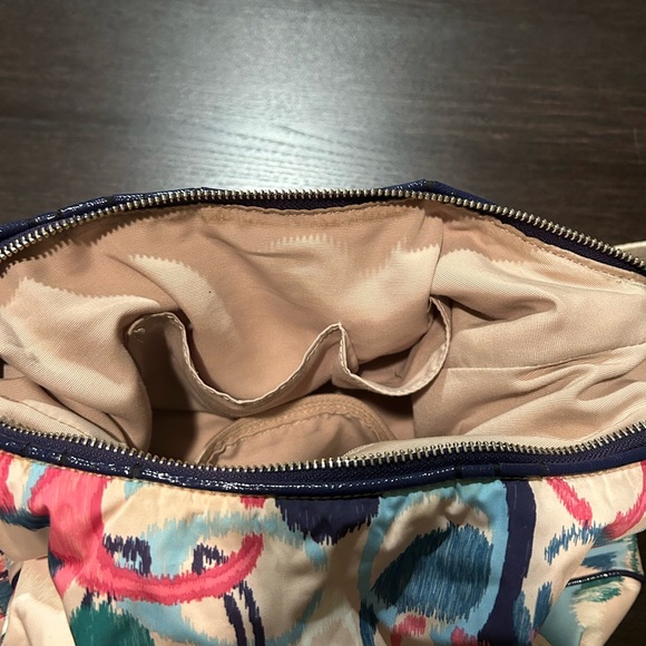 Large Coach purse - Picture 7 of 9